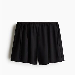 Crinkled High Waist Black Shorts side ties